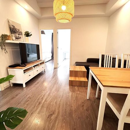 Camp Nou Apartment ロスピタレート・デ・リョブレガート エクステリア 写真