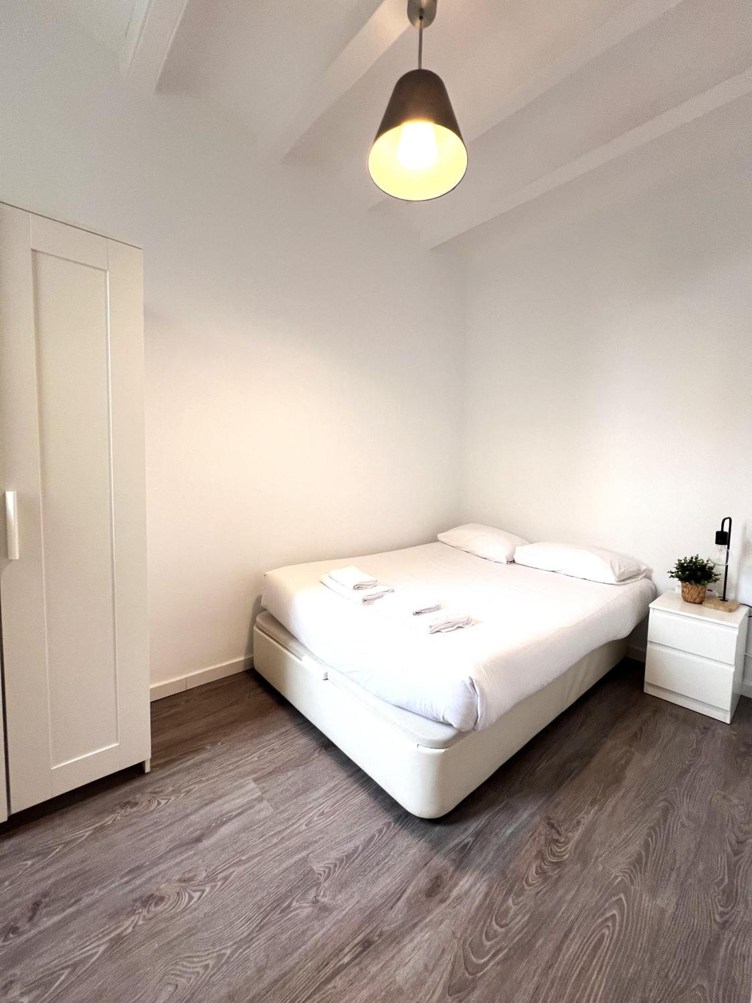 Camp Nou Apartment ロスピタレート・デ・リョブレガート エクステリア 写真